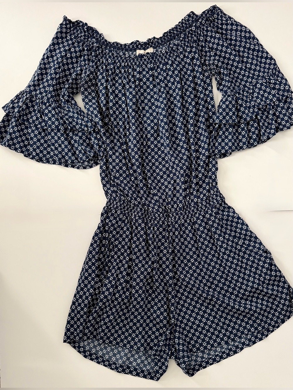 Kye Mi Women’s Small Navy & White Romper with Pockets EUC!